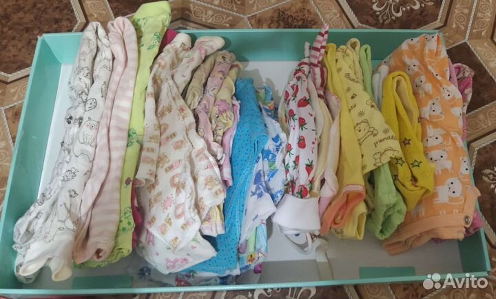 Детские вещи для новорожденных 56-62 размеры