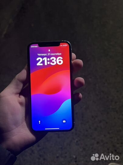 iPhone 11 pro 64gb