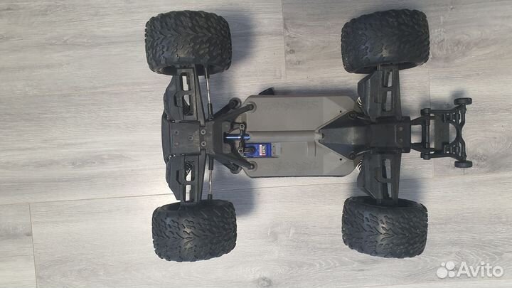 Машина на радиоуправлении Traxxas Stampede 4x4 vxl