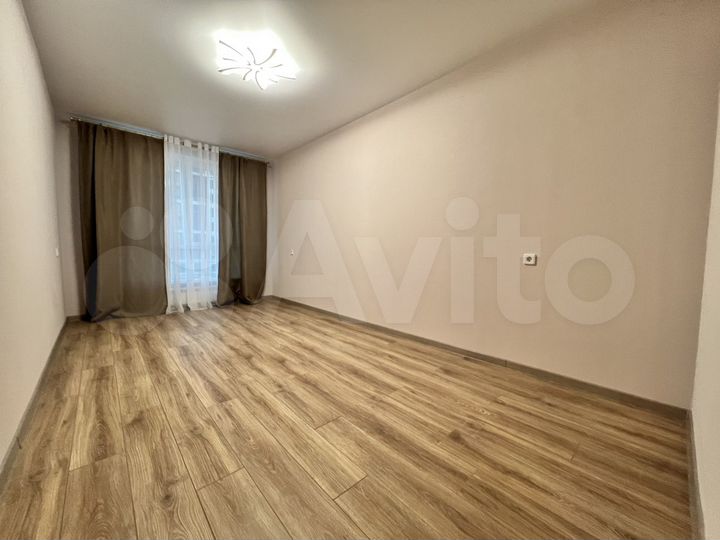 2-к. квартира, 65 м², 2/12 эт.