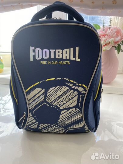 Рюкзак с ортопедической спинкой