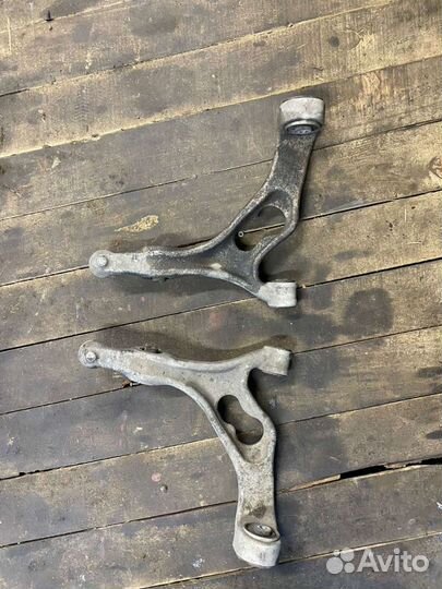 Нижние рычаги Audi Q7 VW touareg Porsche Cayenne