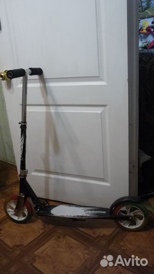 Самокат взрослый с большими колесами