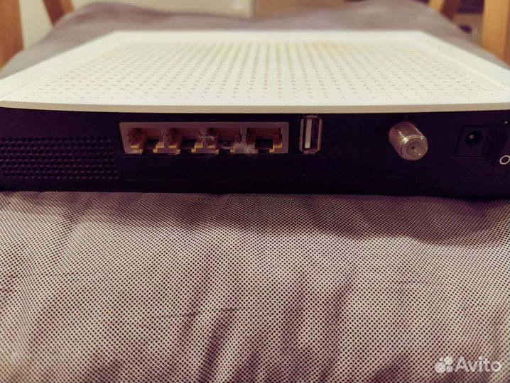 Wifi роутер Акадо Thomson TCW770