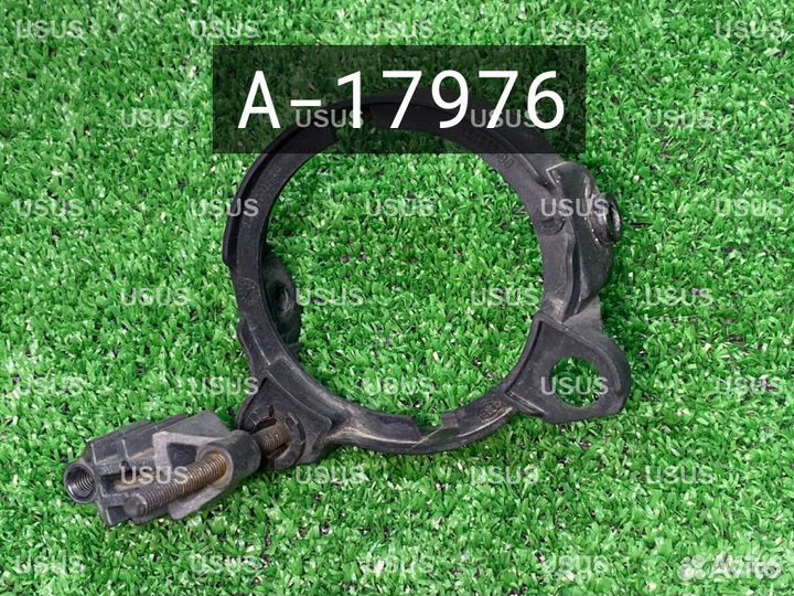 Крепежи туманок птф пара Е E 66 65 BMW бмв