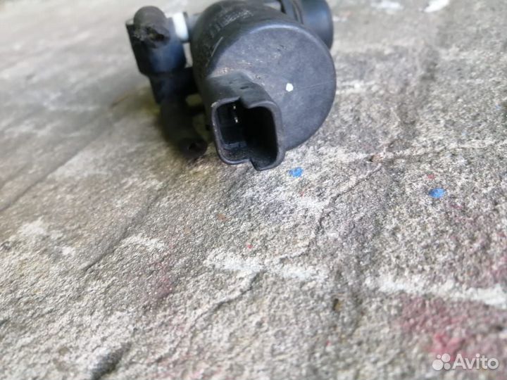 Моторчик омывателя стекла Citroen Peugeot