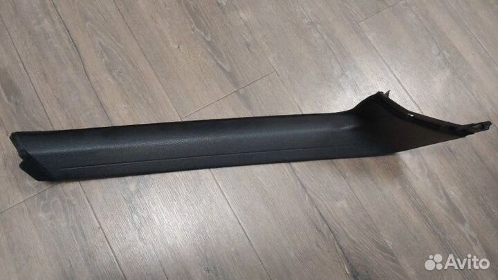 Обшивка крышки багажника левая Bmw X6M E71 S63B44A