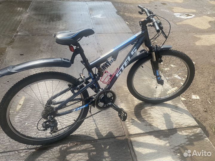 Продам stels navigator 490