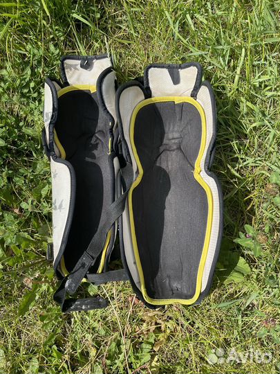 Хоккейные щитки Bauer Supreme 14