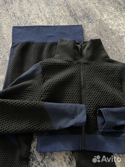 Спортивный костюм для фитнеса