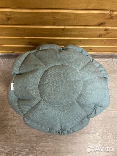 Домик для кошки или маленькой собаки