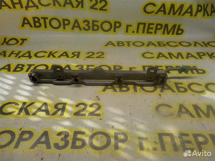 Рейка топливная (рампа) Honda CR-V III 2007-2012