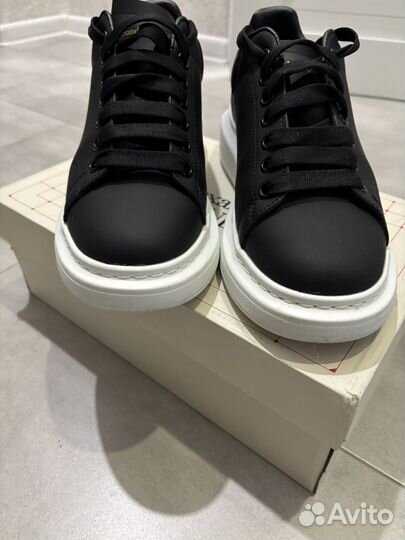 Кроссовки Alexander mcqueen 42/43