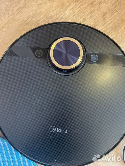 Робот пылесос моющий Midea M7 pro