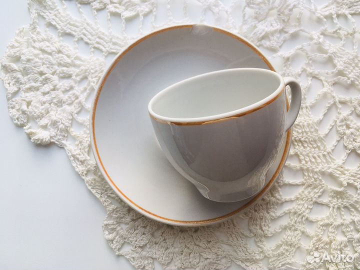 Кофейная пара Красный фарфорист, 1992-2005 гг