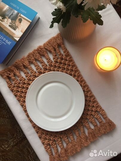 Салфетка под горячее в технике макраме