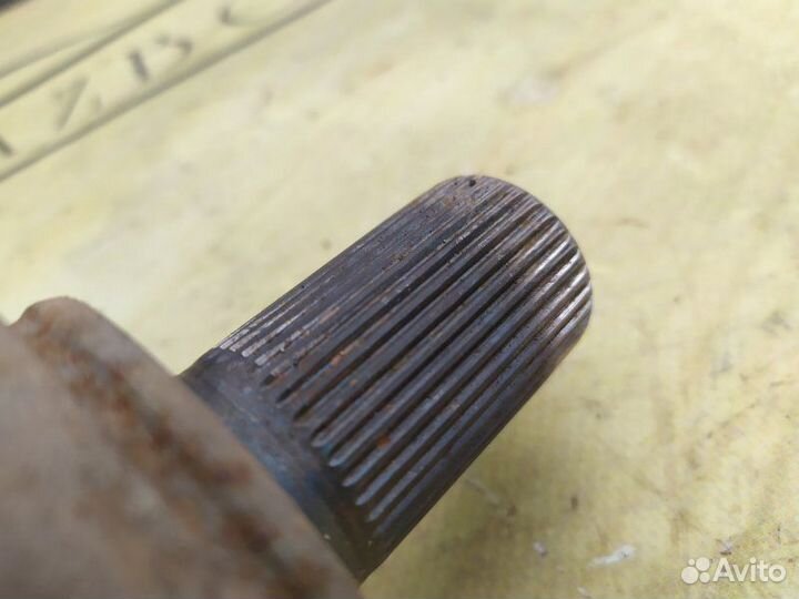 Привод (полуось ) передний левый Ford Mondeo Iv