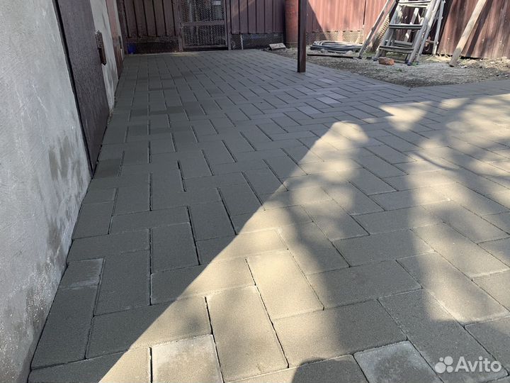 Укладка тротуарной плитки