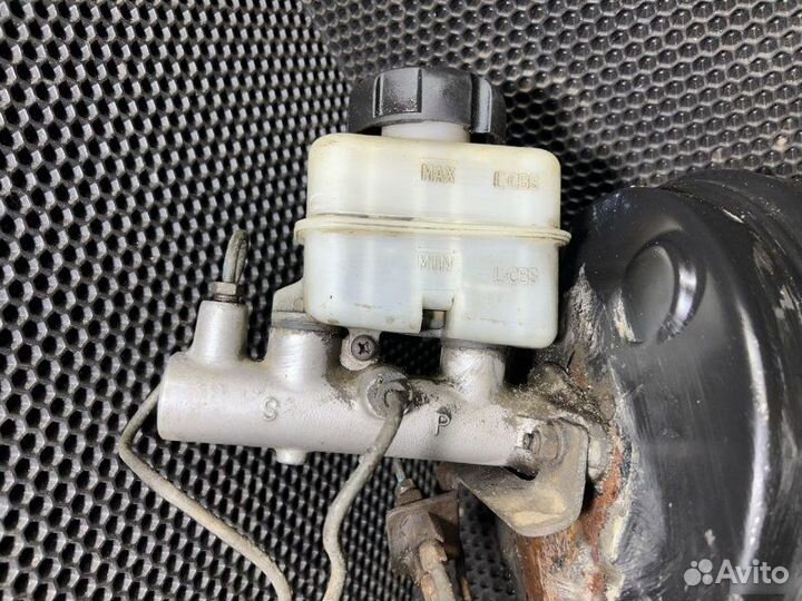 Вакуумник Hyundai Sonata 4 EF 2001-2012