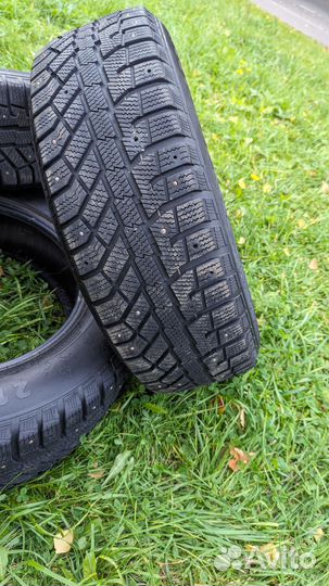 Brasa IceControl 215/65 R16 98T