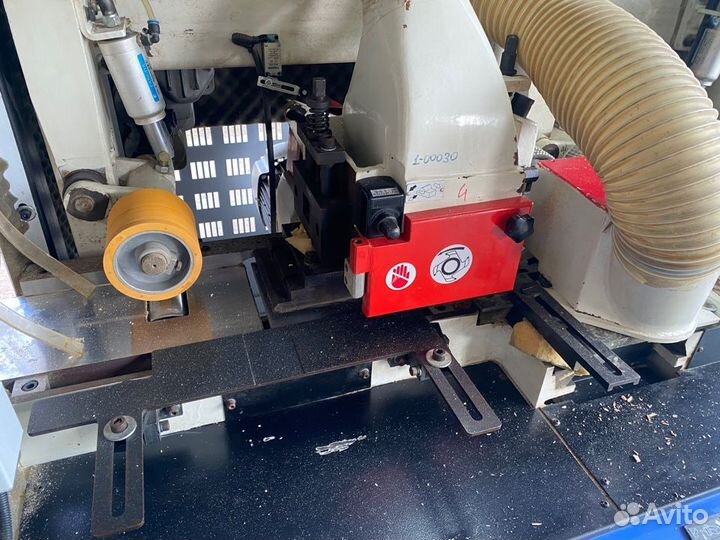 Четырехсторонний станок V-Hold 4015х4