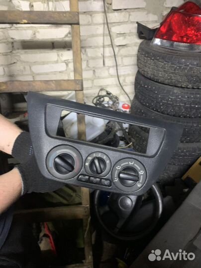 Салон mitsubishi lancer 9 запчасти разбор