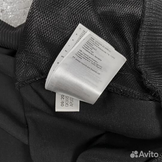 Куртка Adidas ориг готическая type rick misbhv LGB