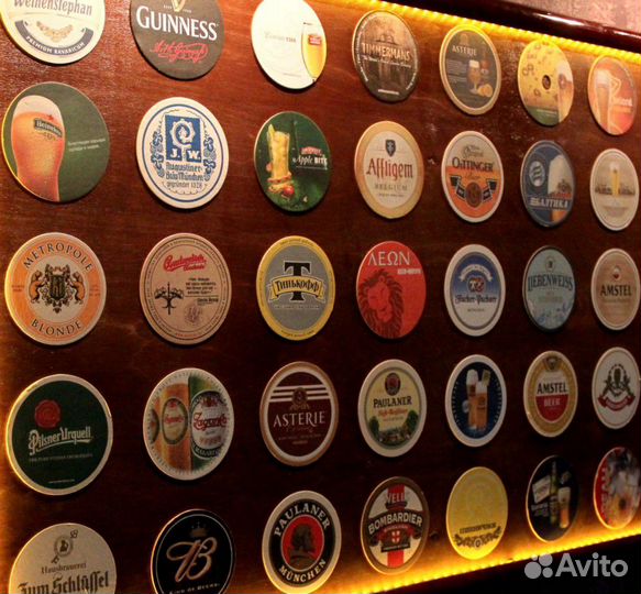 Панно из бирдекелей (подставки под пиво)