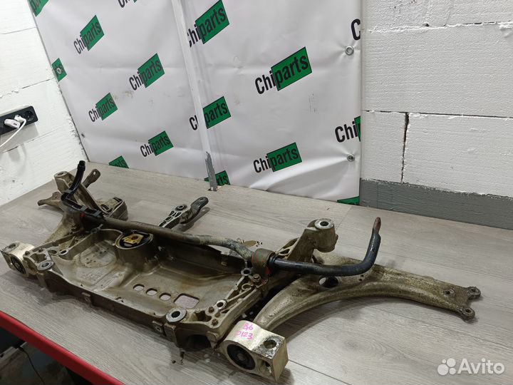 Передний подрамник в сборе для VW Passat B6