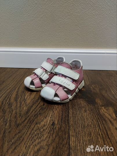 Сандалии для девочки 21 размер