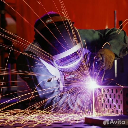 Сварщик на полуавтомат/ Вахта