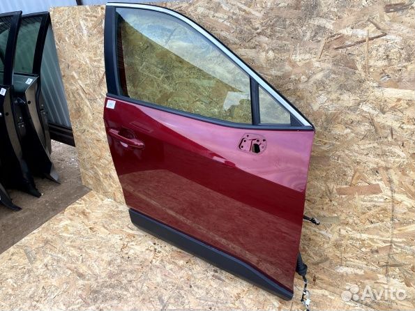 Дверь передняя правая Toyota Rav4 Xa50