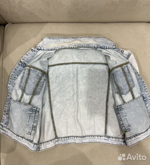 Джинсовая куртка женская