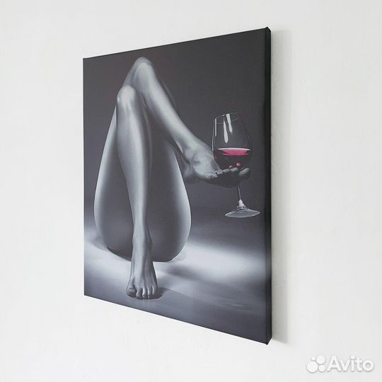 Картина на холсте - Девушка с бокалом вина