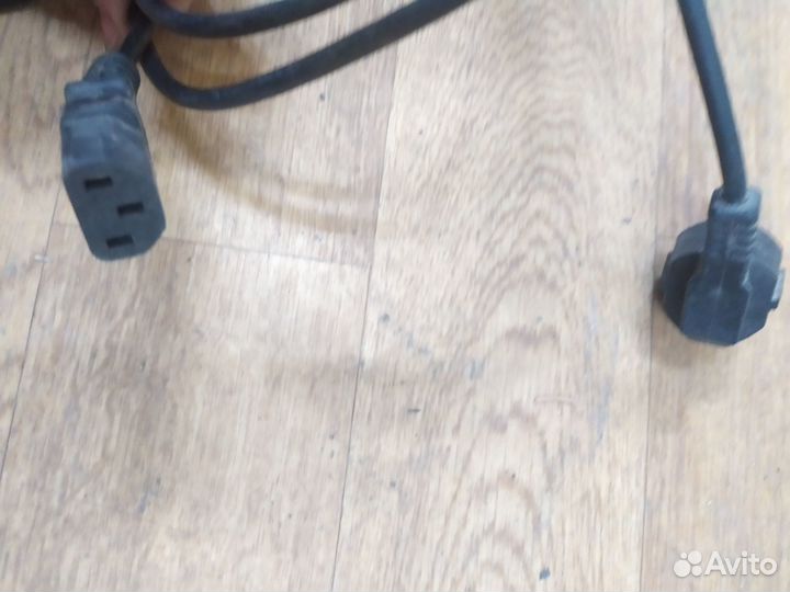 Кабель питания для компьютера