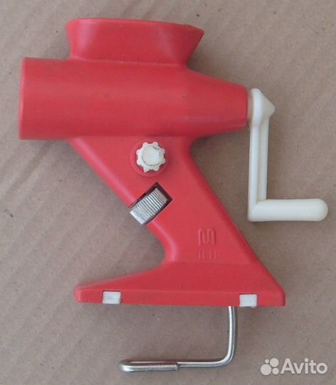 Игрушка СССР - Детская мясорубка. рабочая. Клеймо