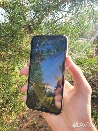 iPhone Xr, 128 ГБ