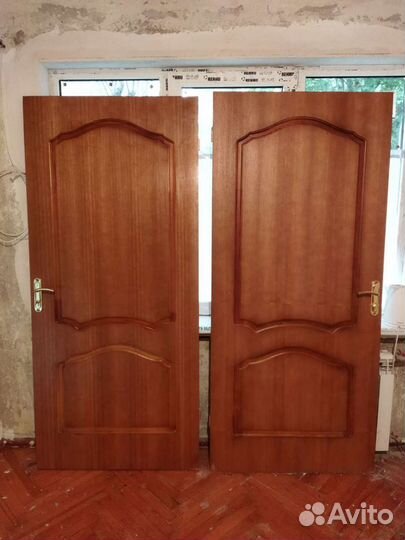 Дверь межкомнатная из дерева