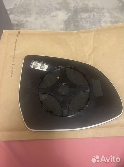 Зеркальный элемент бмв