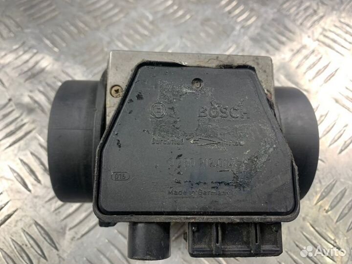 Датчик массового расхода воздуха Volvo