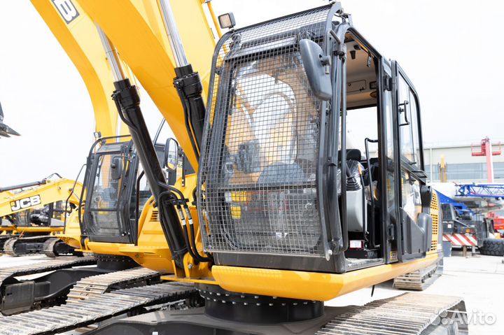 Гусеничный экскаватор JCB JS 205, 2023