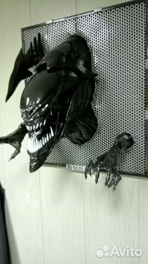 Декор на стену с изображением Чужого