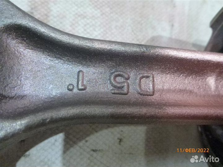 Поршень с шатуном Mitsubishi L200 KB4T 4D56 2008