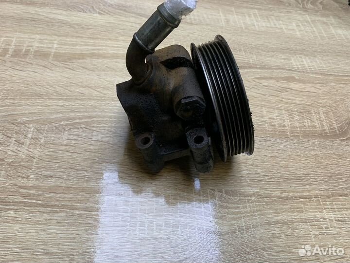 Насос гидроусилителя Ford Transit 2.4
