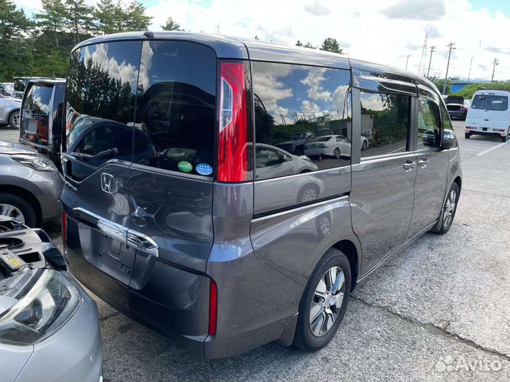 Honda Stepwgn 1.5 CVT, 2015, 72 000 км