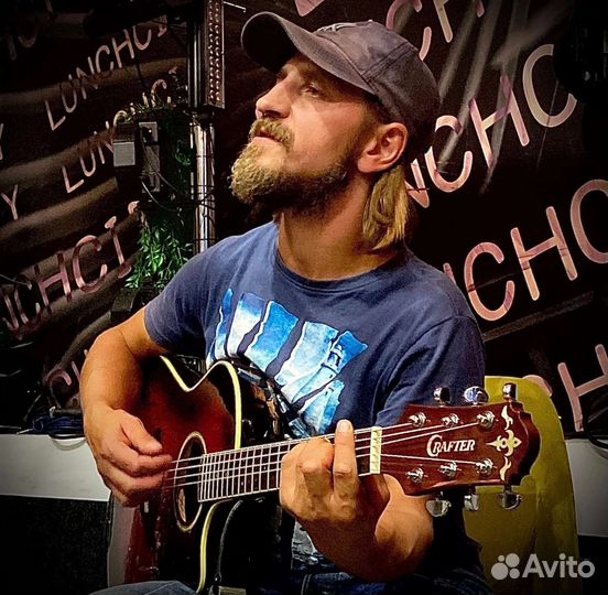 Рок музыкант, гитарист, вокалист и звукорежиссер