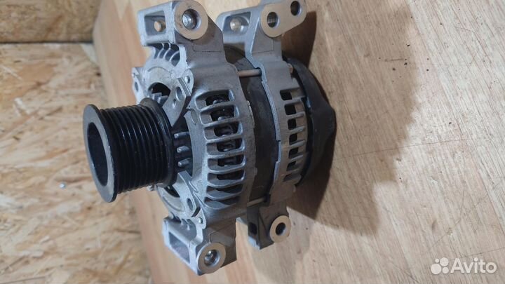 Б/У Б/У Генератор TLC200 toyota Land Cruiser 200