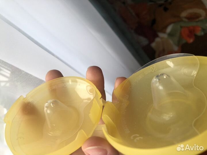 Накладки на грудь medela