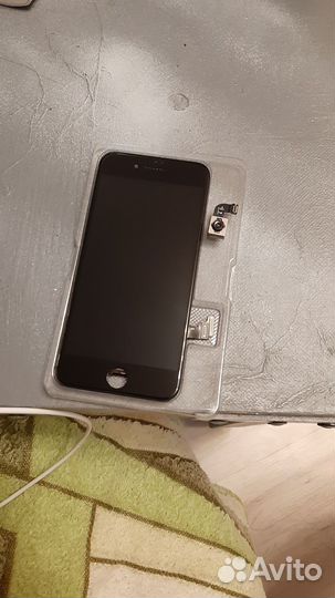 iPhone 8 (дисплей, камера)