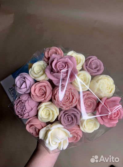 Сладкий подарок девушке